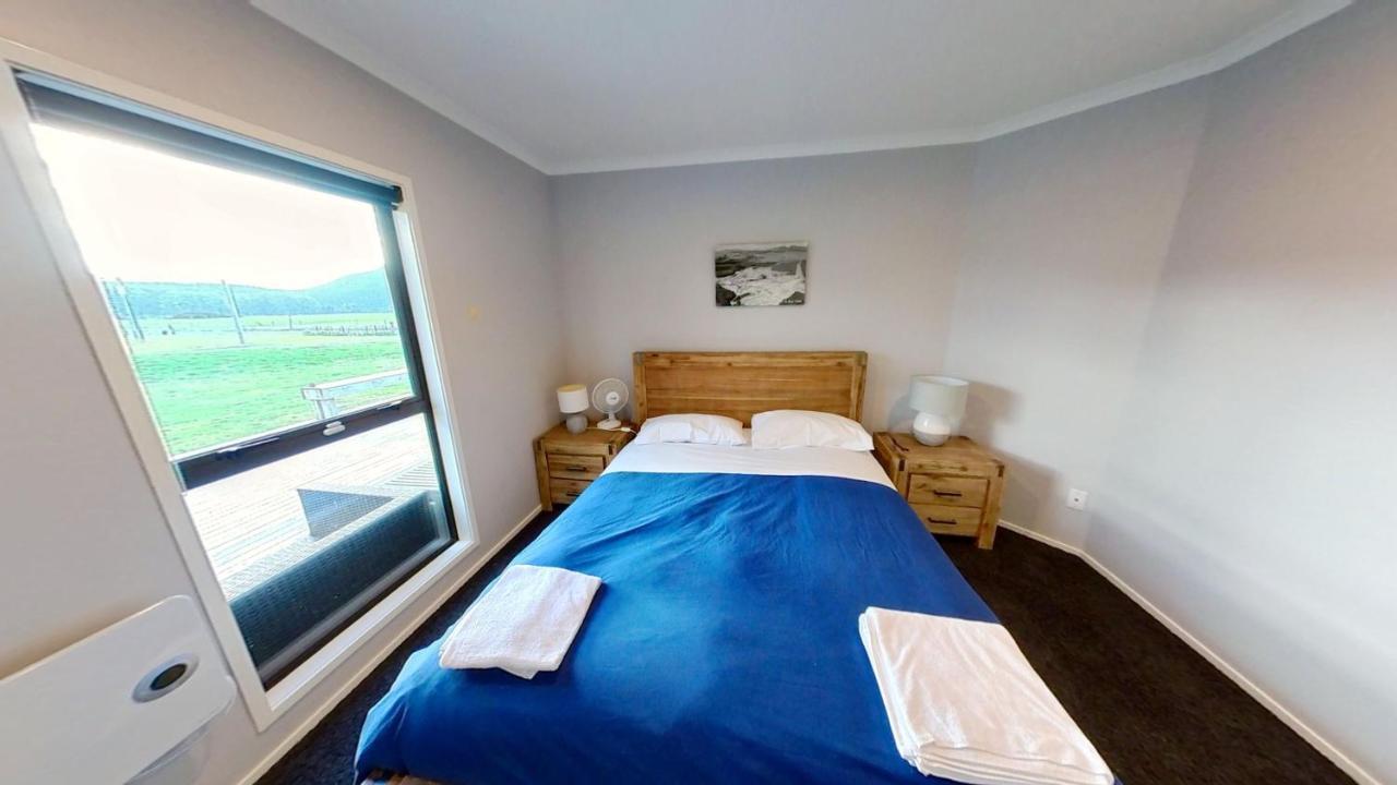 Full Holiday Home To Yourself, Up To 21 Guests Atiamuri エクステリア 写真
